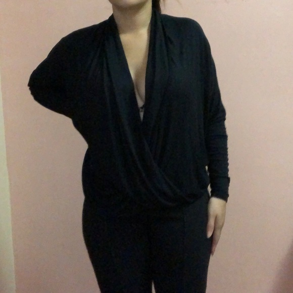 Long sleeve black sweater top - Picture 5 of 7